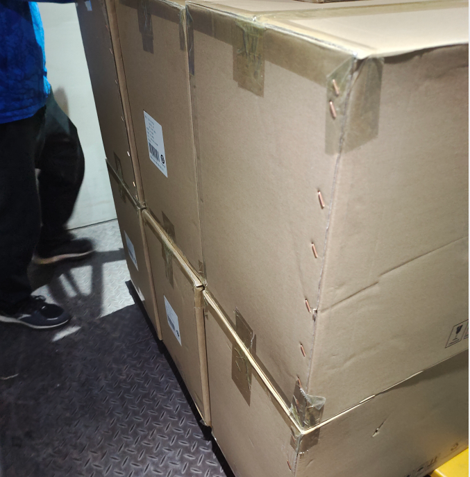 ups電源設(shè)備在緊急狀態(tài)下供電,ups電源能用多少個(gè)小時(shí)